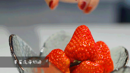 佳歌蒸烤一體集成灶，為TA做一份紅絲絨蛋糕