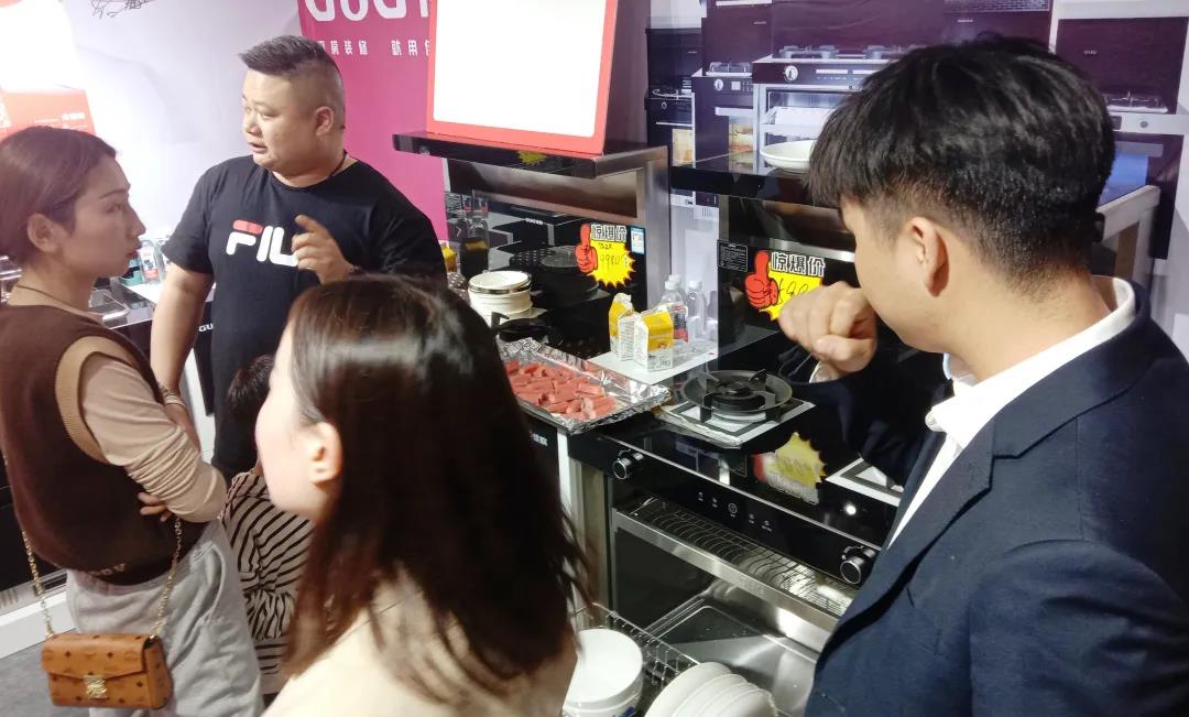 【脫穎而出，銷(xiāo)量火爆】佳歌集成灶桐鄉(xiāng)家博會(huì)圓滿(mǎn)成功！