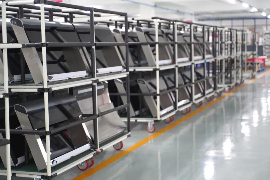 同樣黑白灰，看佳歌如何打造別樣廚房！