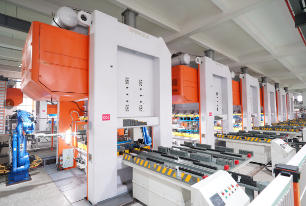 為勇攀高峰者點(diǎn)贊！佳歌也是行業(yè)攀登者！