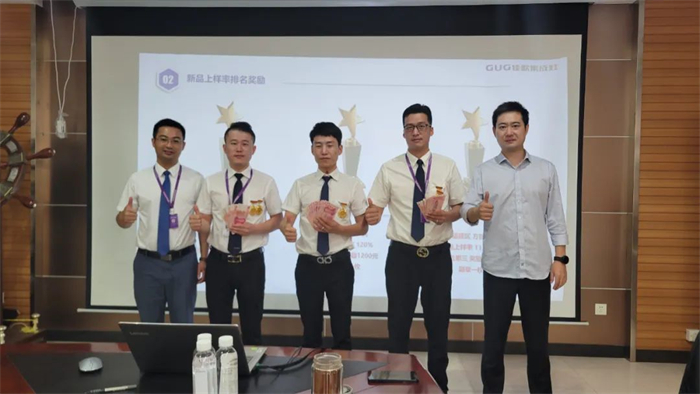 佳歌集成灶月度銷售工作總結(jié)暨表彰會議順利舉行